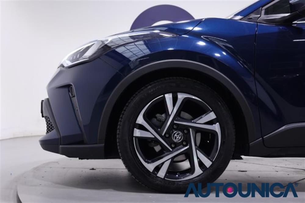 C-HR C-HR 1.8 HYBRID E-CVT TRE