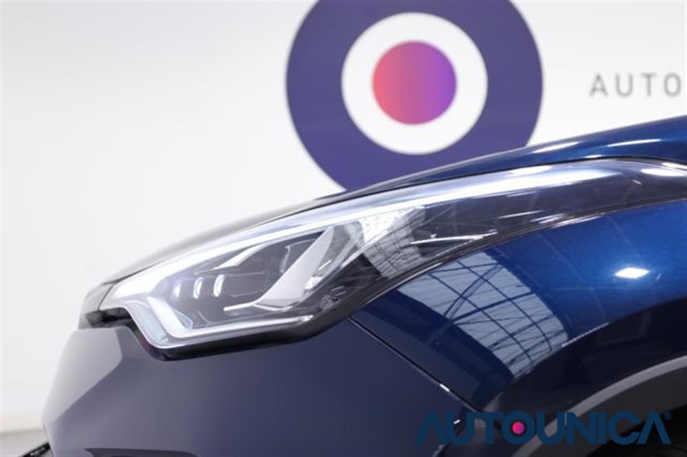 C-HR C-HR 1.8 HYBRID E-CVT TRE