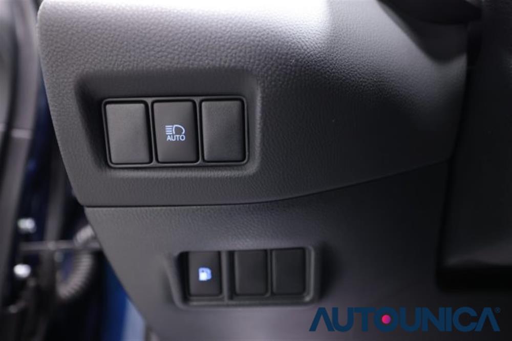 C-HR C-HR 1.8 HYBRID E-CVT TRE