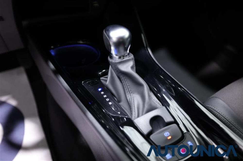 C-HR C-HR 1.8 HYBRID E-CVT TRE