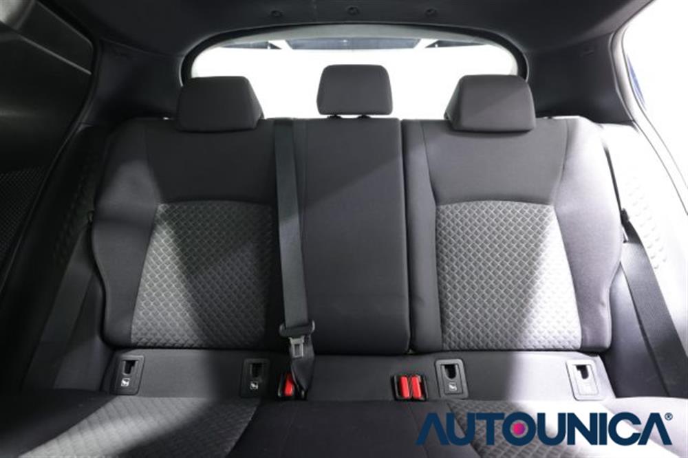 C-HR C-HR 1.8 HYBRID E-CVT TRE