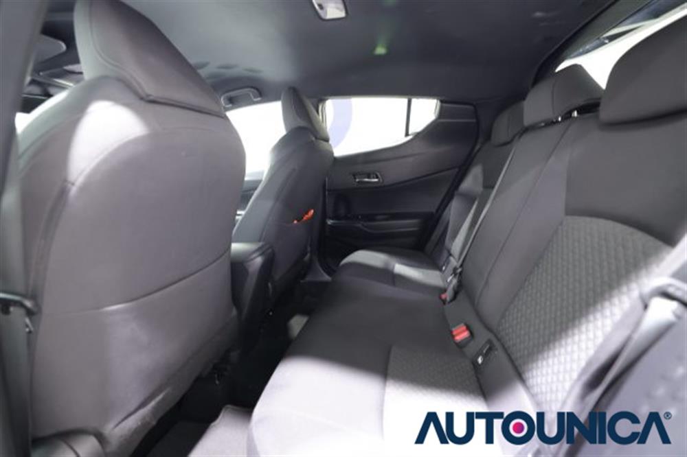 C-HR C-HR 1.8 HYBRID E-CVT TRE