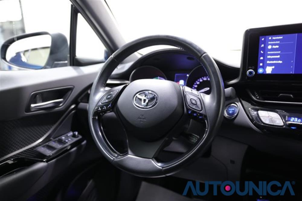 C-HR C-HR 1.8 HYBRID E-CVT TRE