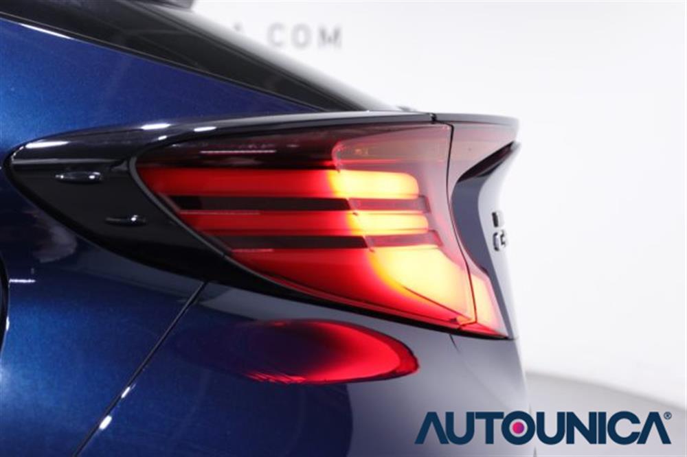 C-HR C-HR 1.8 HYBRID E-CVT TRE