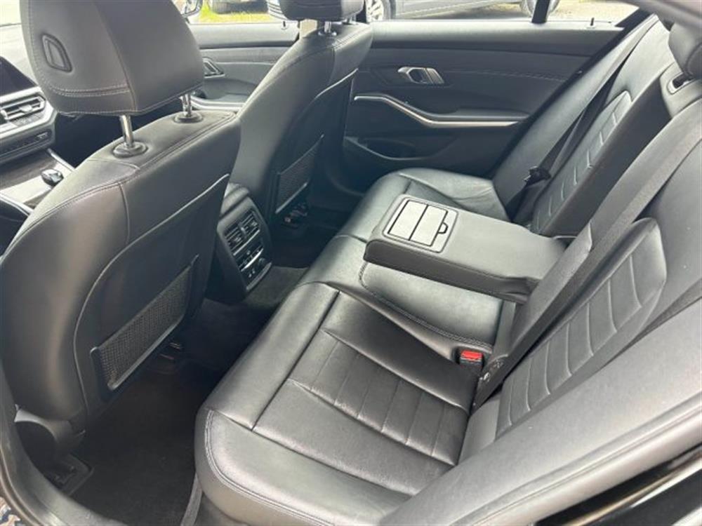 320 320 d Business Advantage