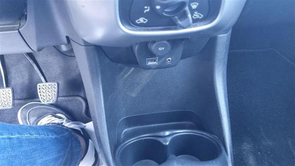 C1 C1 VTi 68 5 porte Feel