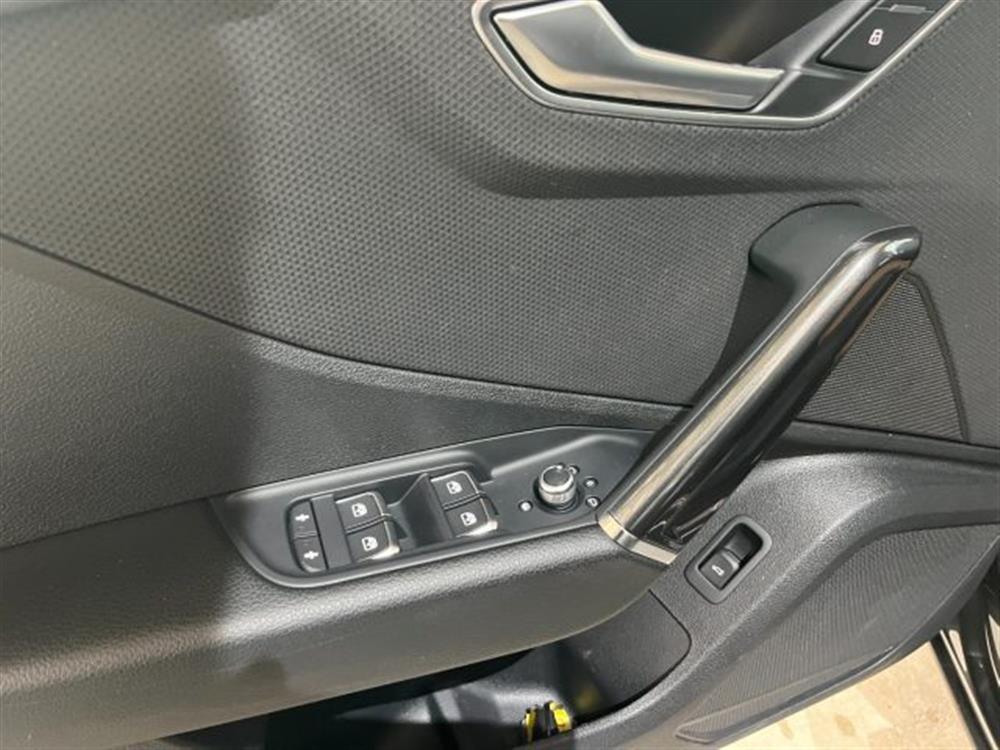 Q2 Q2 35 TDI Stronic S lin