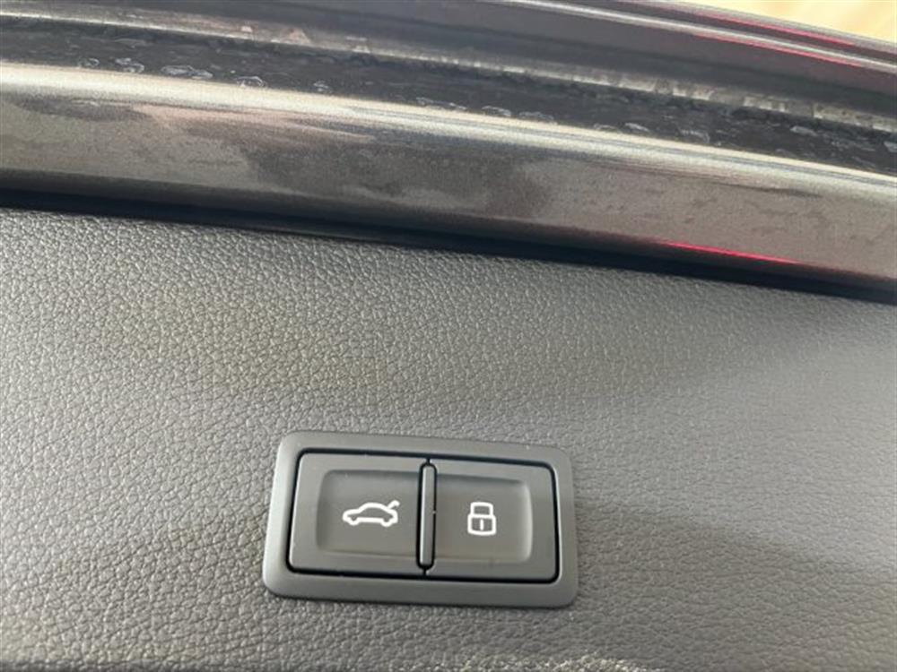 Q2 Q2 35 TDI Stronic S lin