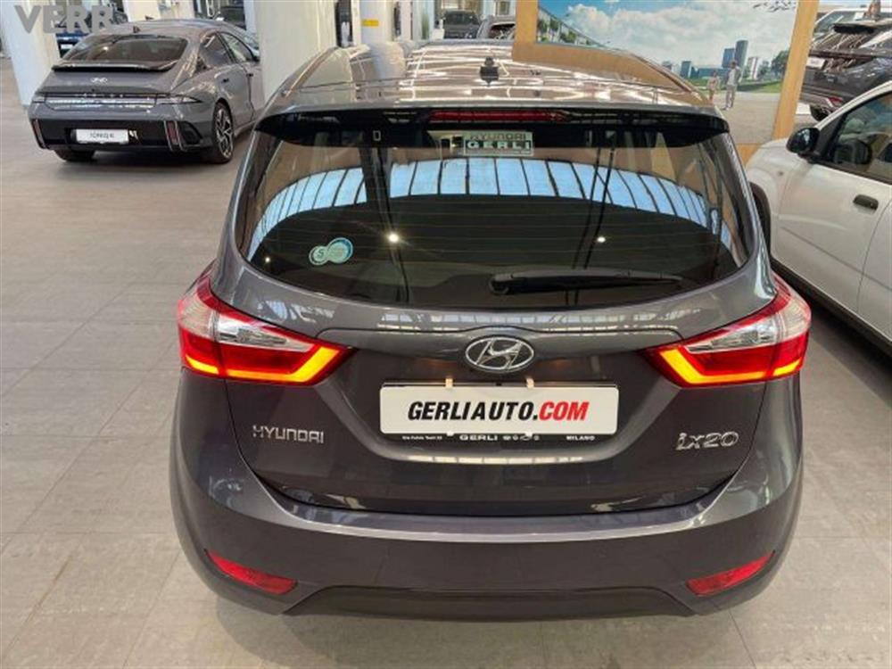 iX20 iX20 ix20 1.6 Xpossible a