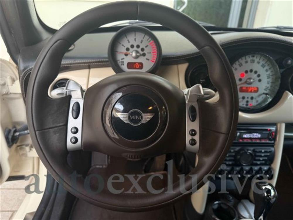 Mini Mini 1.6 16V Cooper CASTA