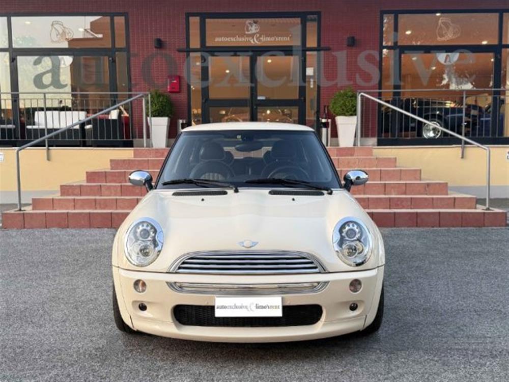 Mini Mini 1.6 16V Cooper CASTA