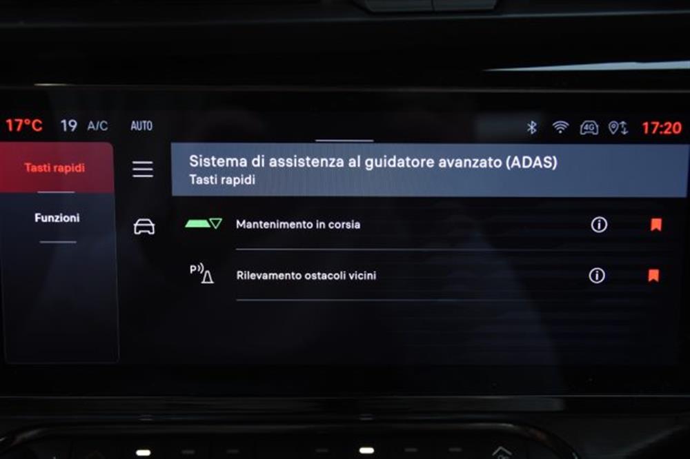 Junior Junior 1.2 136 CV Hybrid eD