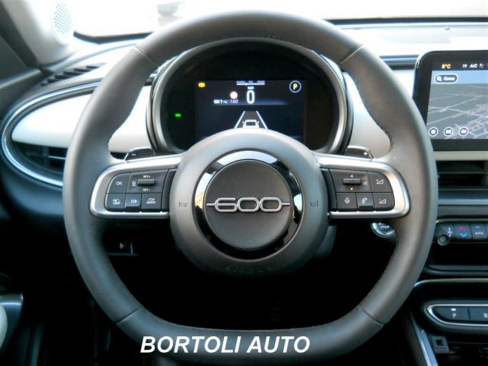 600 600 HYBRID 100cv 15.000