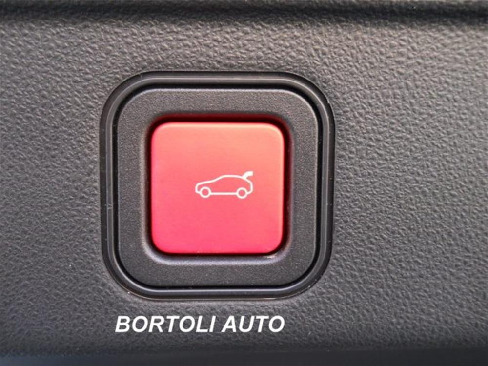 600 600 HYBRID 100cv 15.000