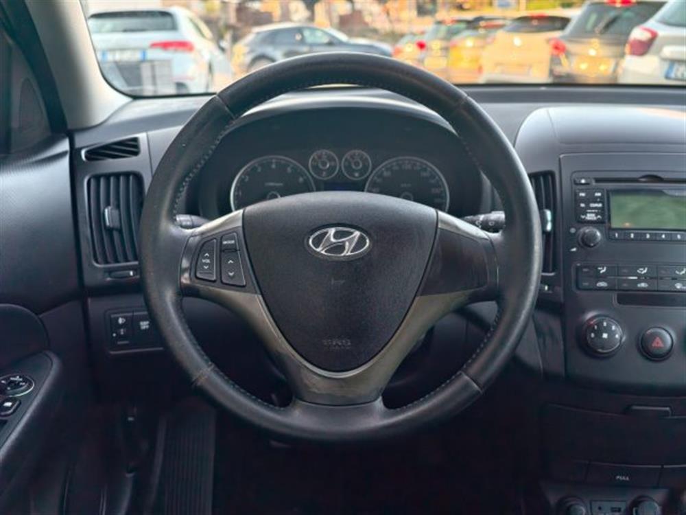 i30 i30 CW 1.4 16V 109CV Act