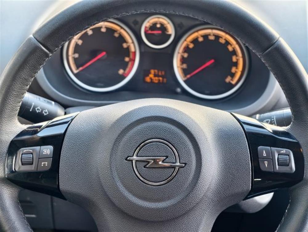 Corsa Corsa 1.2 3P Edition X COM