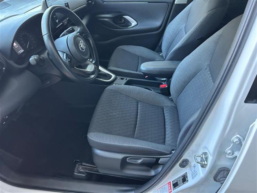 Yaris Yaris 1.5 Hybrid 5 porte A