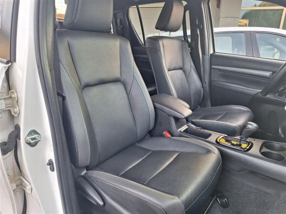Hilux Hilux 2.8 D 4WD 4 porte D