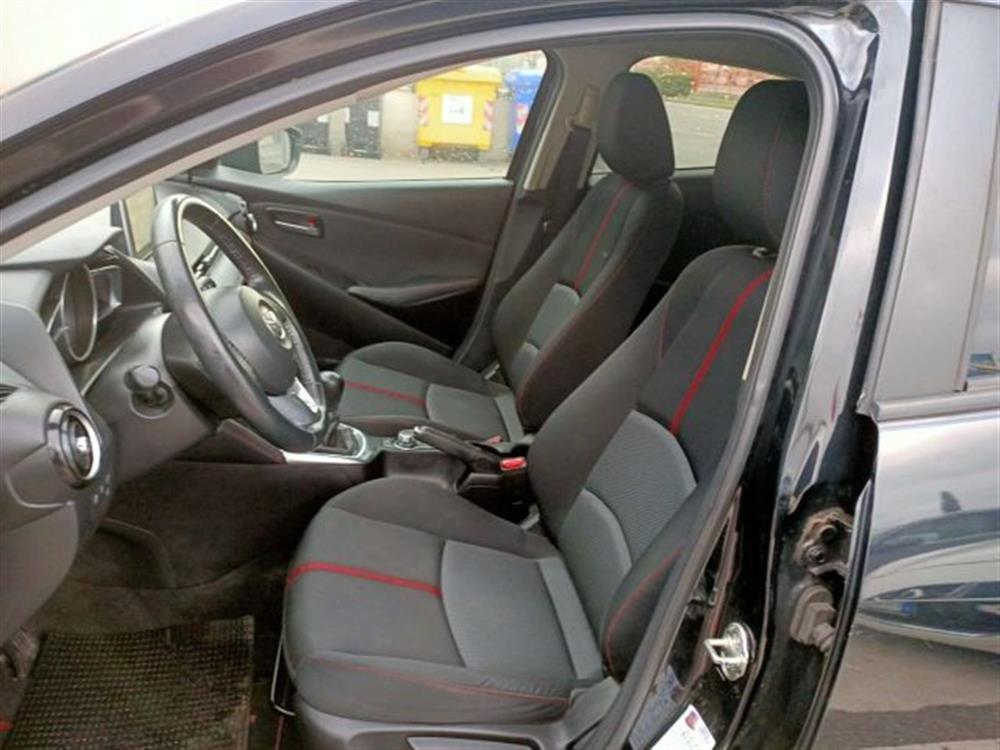 2 2 2 5 Porte 1.5 Skyact