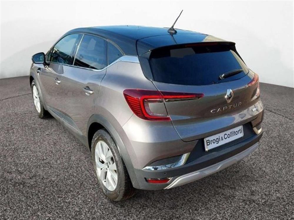 Captur Captur 1.6 E-TECH Hybrid In
