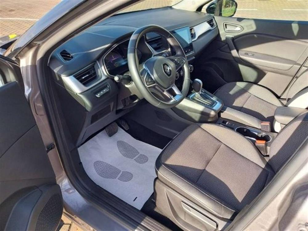 Captur Captur 1.6 E-TECH Hybrid In