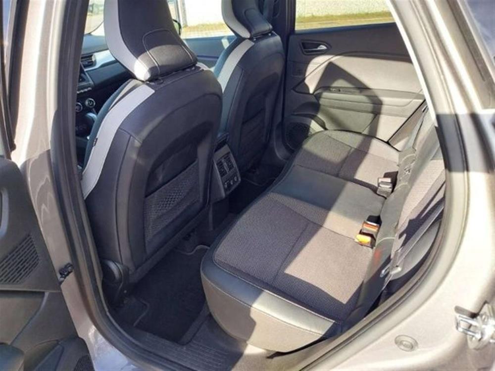 Captur Captur 1.6 E-TECH Hybrid In