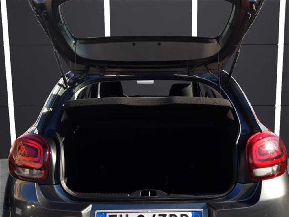 C3 C3 PureTech 82 Shine