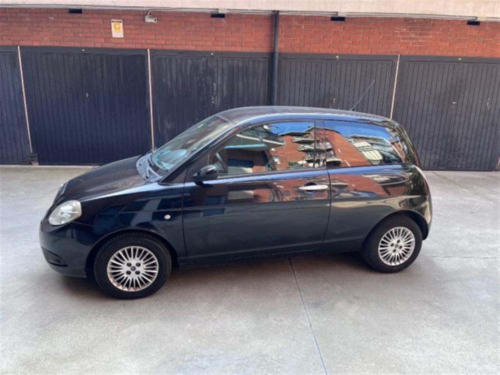 Ypsilon Ypsilon 1.2 Argento consegna