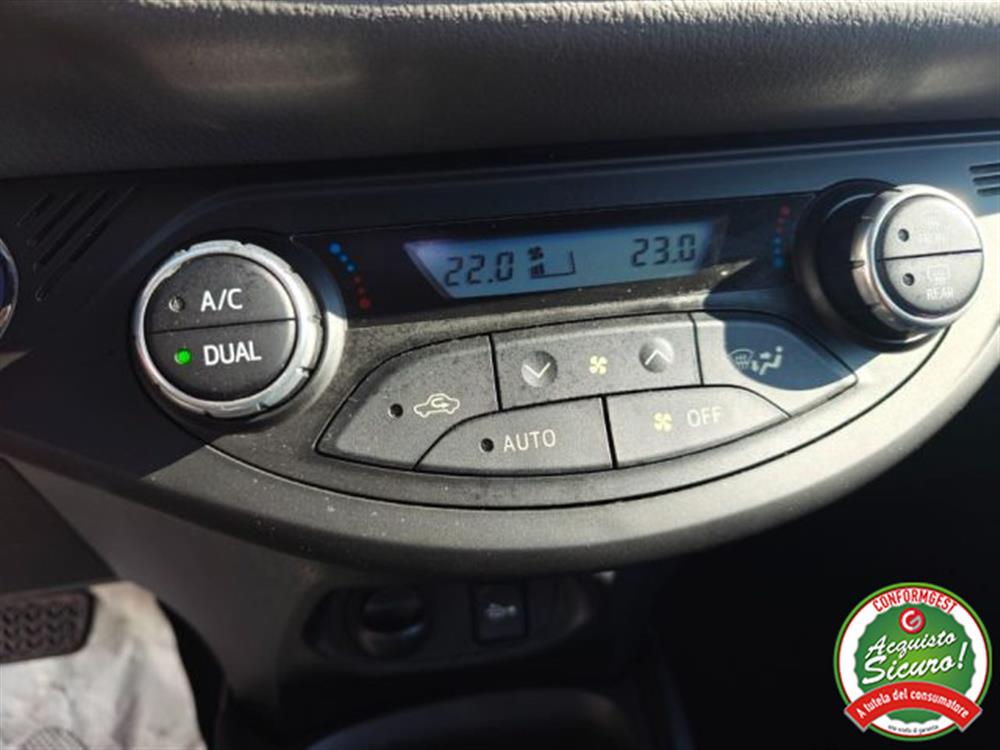 Yaris Yaris 1.5 Hybrid 5 porte A