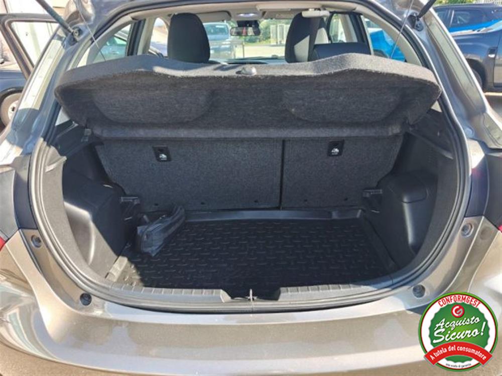 Yaris Yaris 1.5 Hybrid 5 porte A