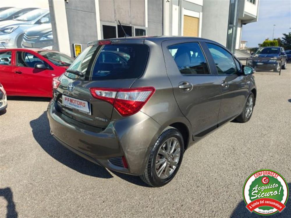 Yaris Yaris 1.5 Hybrid 5 porte A