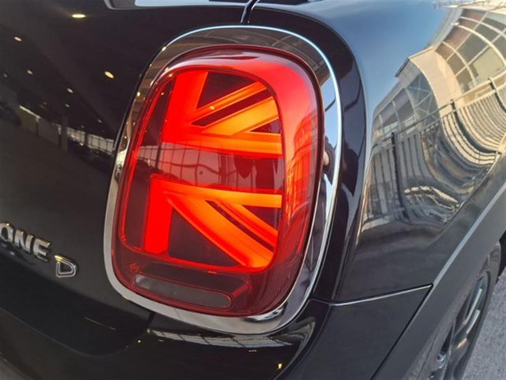 One One 1.5 One D Hype