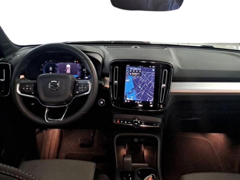 XC40 XC40 B3 automatico