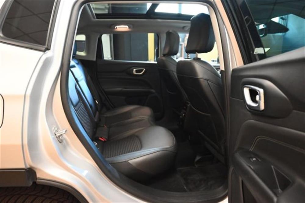 Compass Compass 1.3 T4 4XE PLUGIN HY