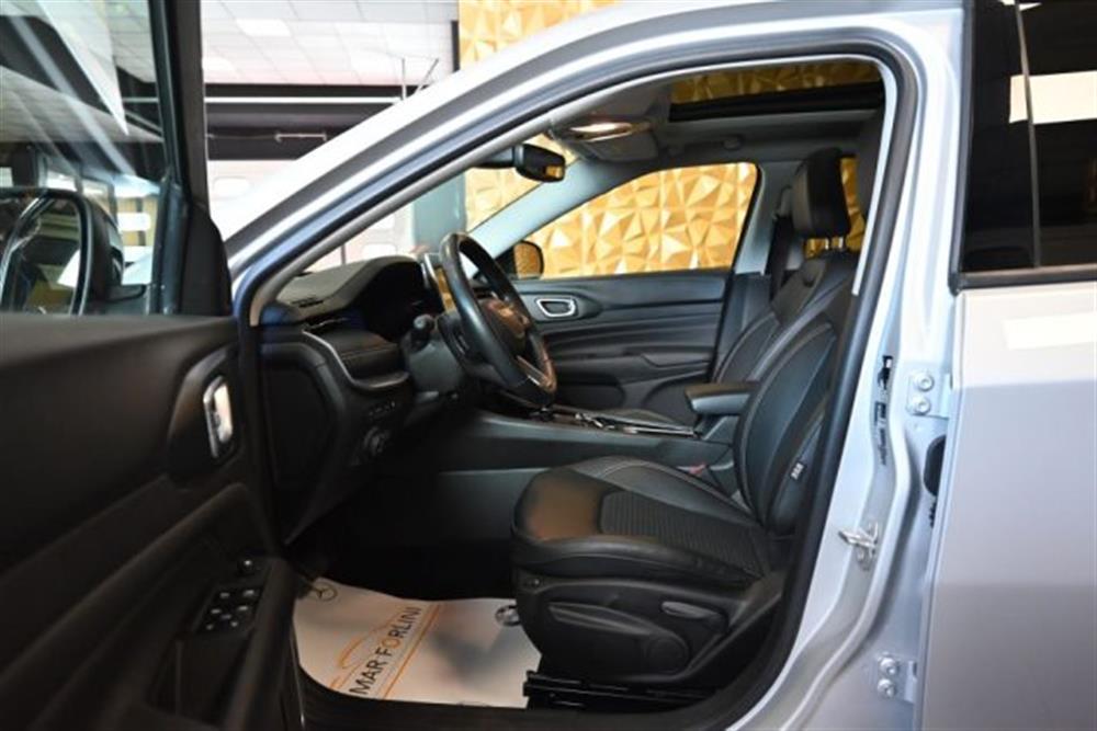 Compass Compass 1.3 T4 4XE PLUGIN HY