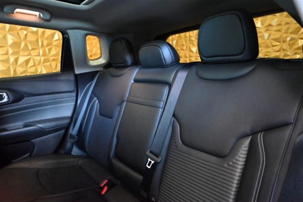 Compass Compass 1.3 T4 4XE PLUGIN HY