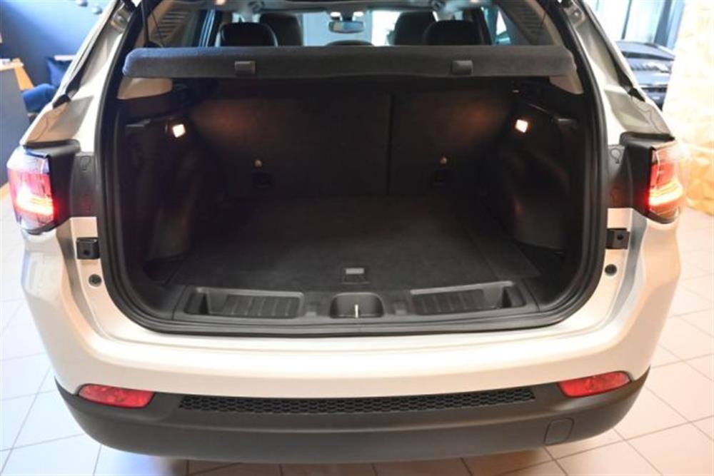 Compass Compass 1.3 T4 4XE PLUGIN HY