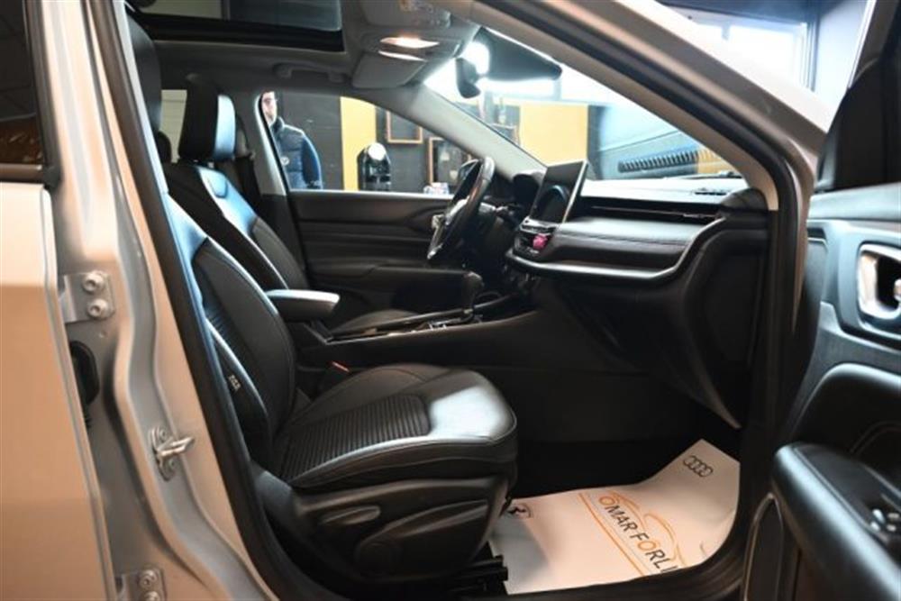 Compass Compass 1.3 T4 4XE PLUGIN HY