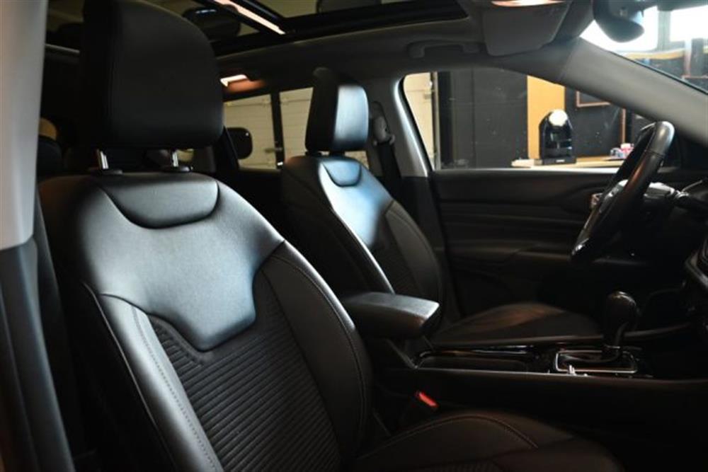 Compass Compass 1.3 T4 4XE PLUGIN HY