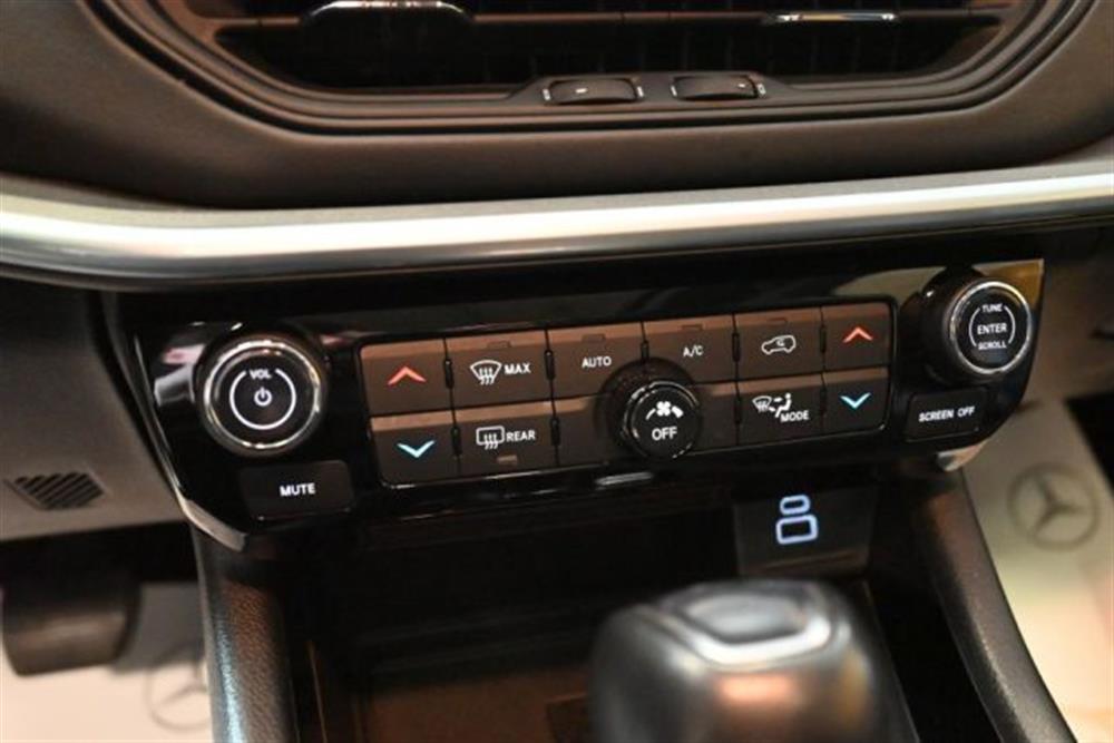 Compass Compass 1.3 T4 4XE PLUGIN HY