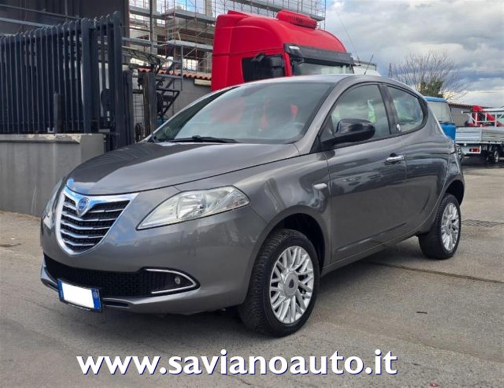 Ypsilon Ypsilon 0.9 TwinAir 85 CV 5