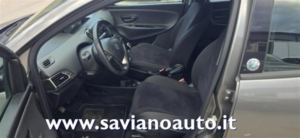 Ypsilon Ypsilon 0.9 TwinAir 85 CV 5