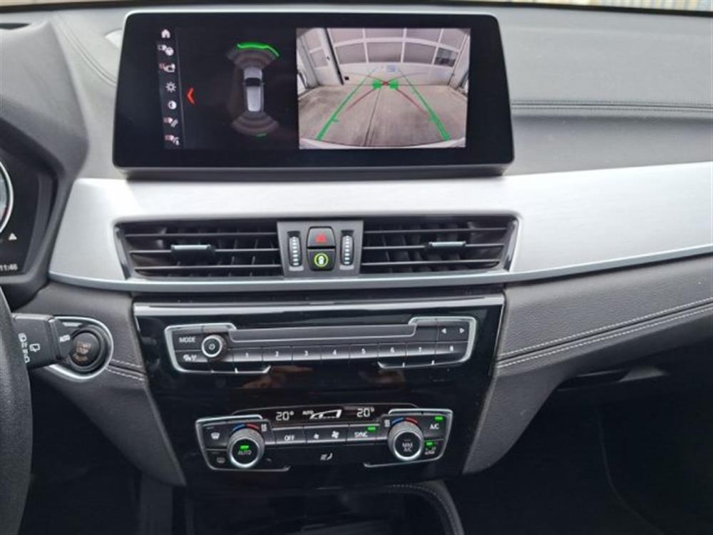 X1 X1 sDrive18i xLine Aut.