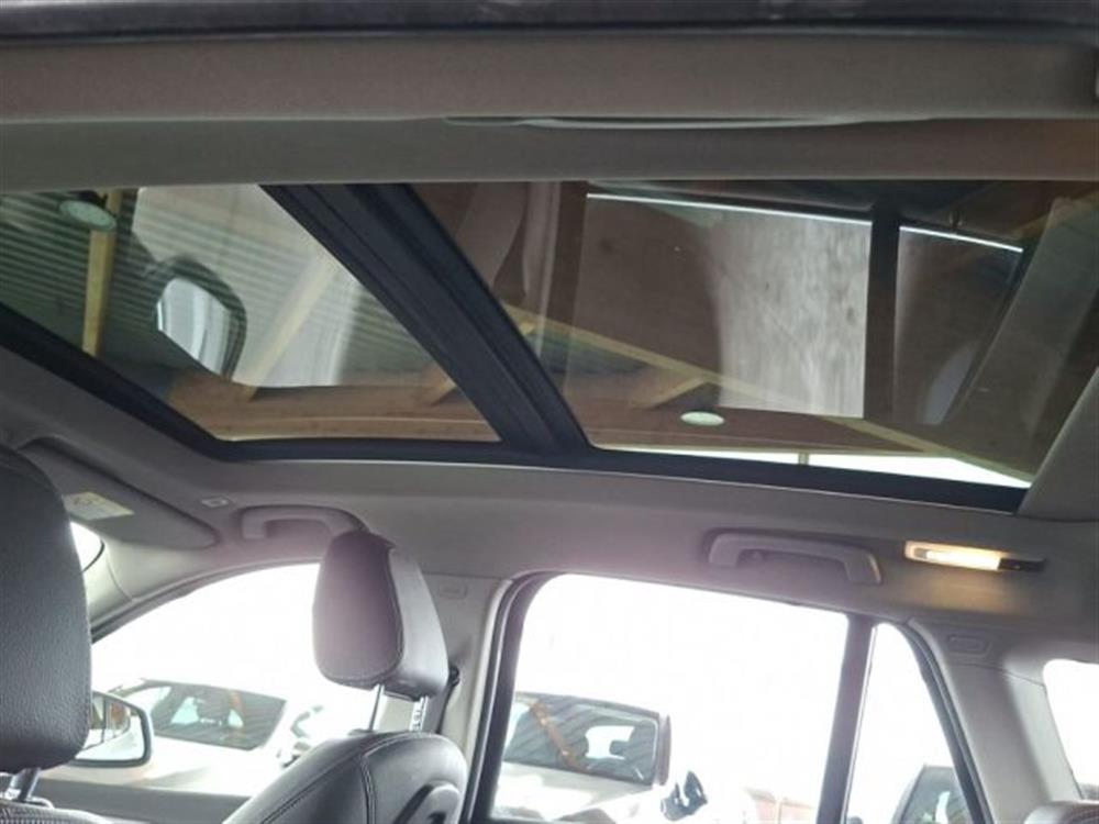 X1 X1 sDrive18i xLine Aut.