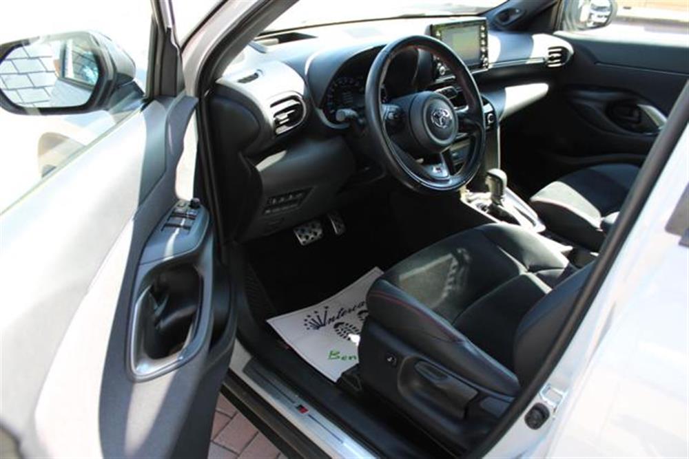 Yaris Cross Yaris Cross 1.5 Hybrid GR SPORT