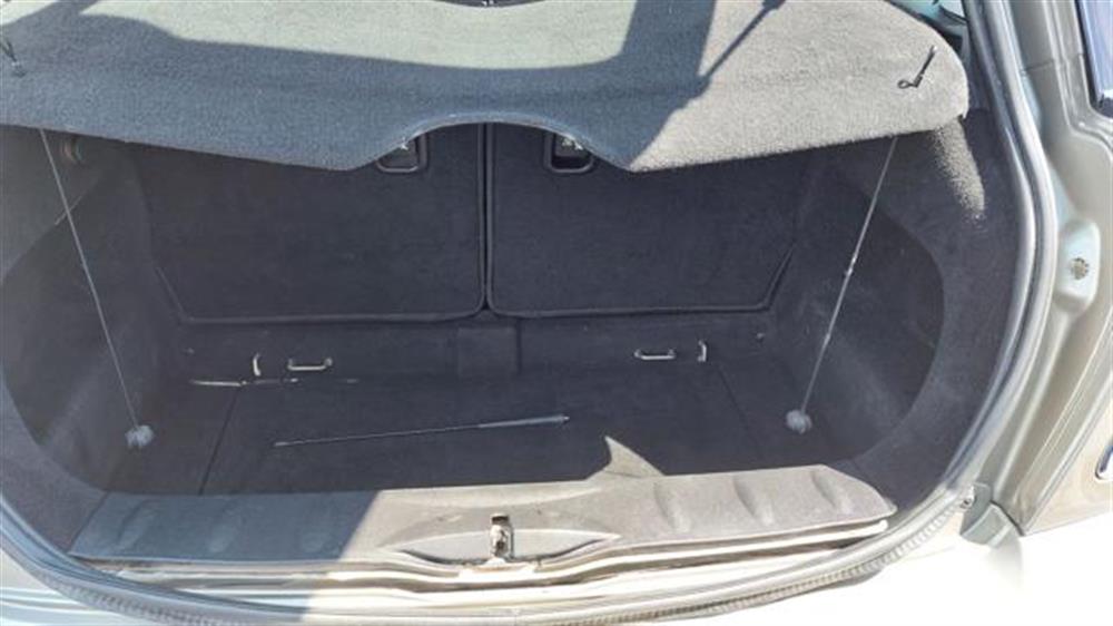 Cooper D Cooper D 1.6 16V Cooper D OK