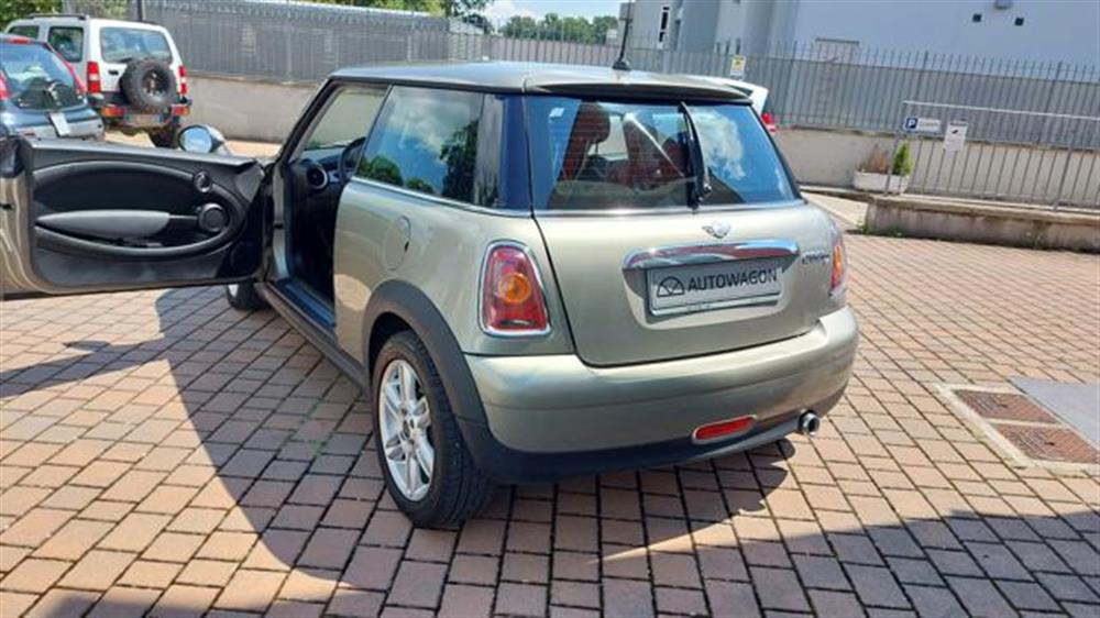 Cooper D Cooper D 1.6 16V Cooper D OK