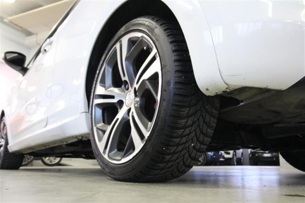 208 208 1° serie THP 208 S&S