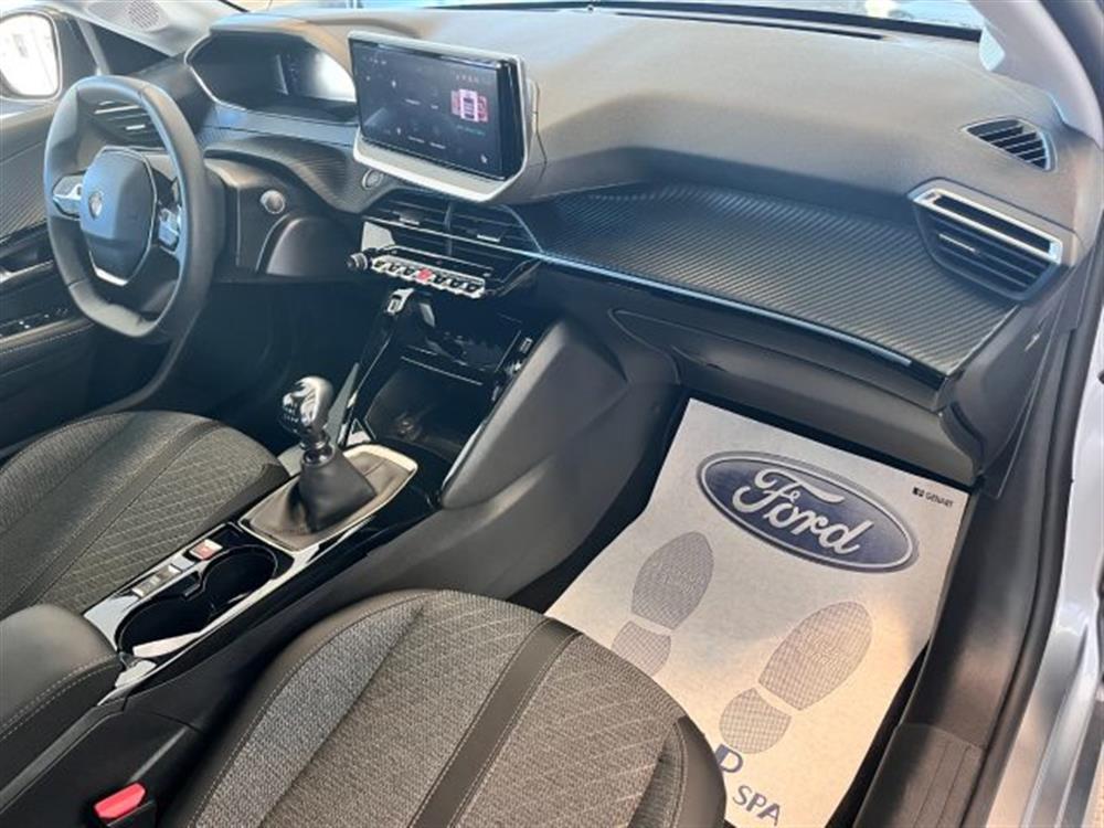 208 208 1.200 benzina 100cv.