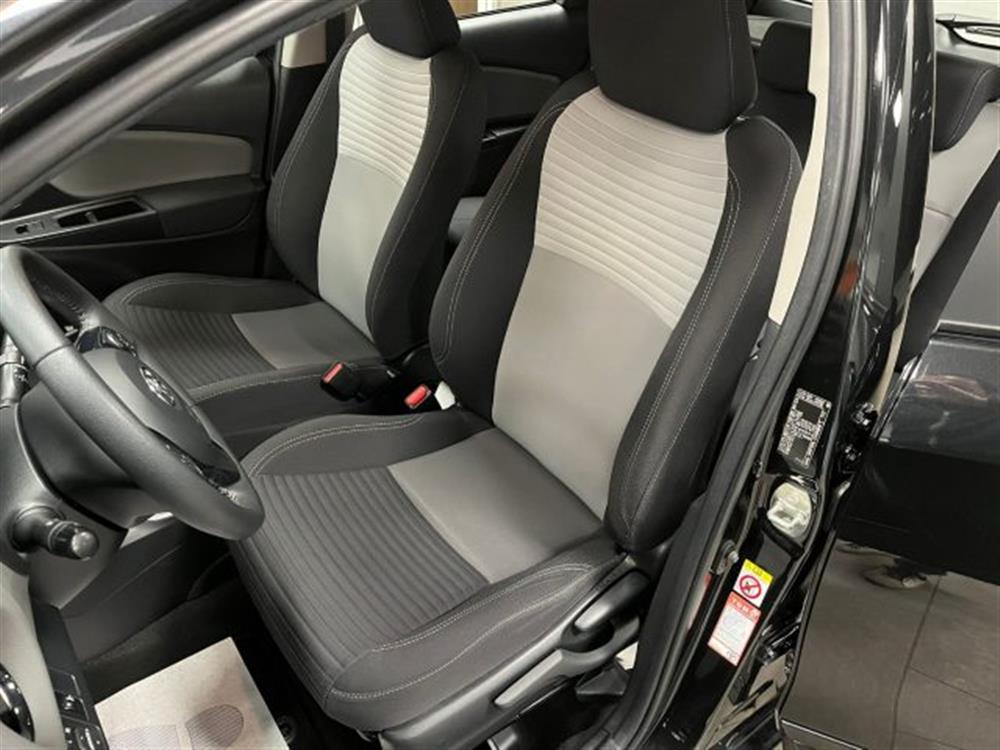 Yaris Yaris 1.5 ibrida/benzina 7